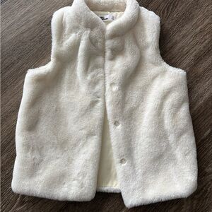Kids furry ivory vest